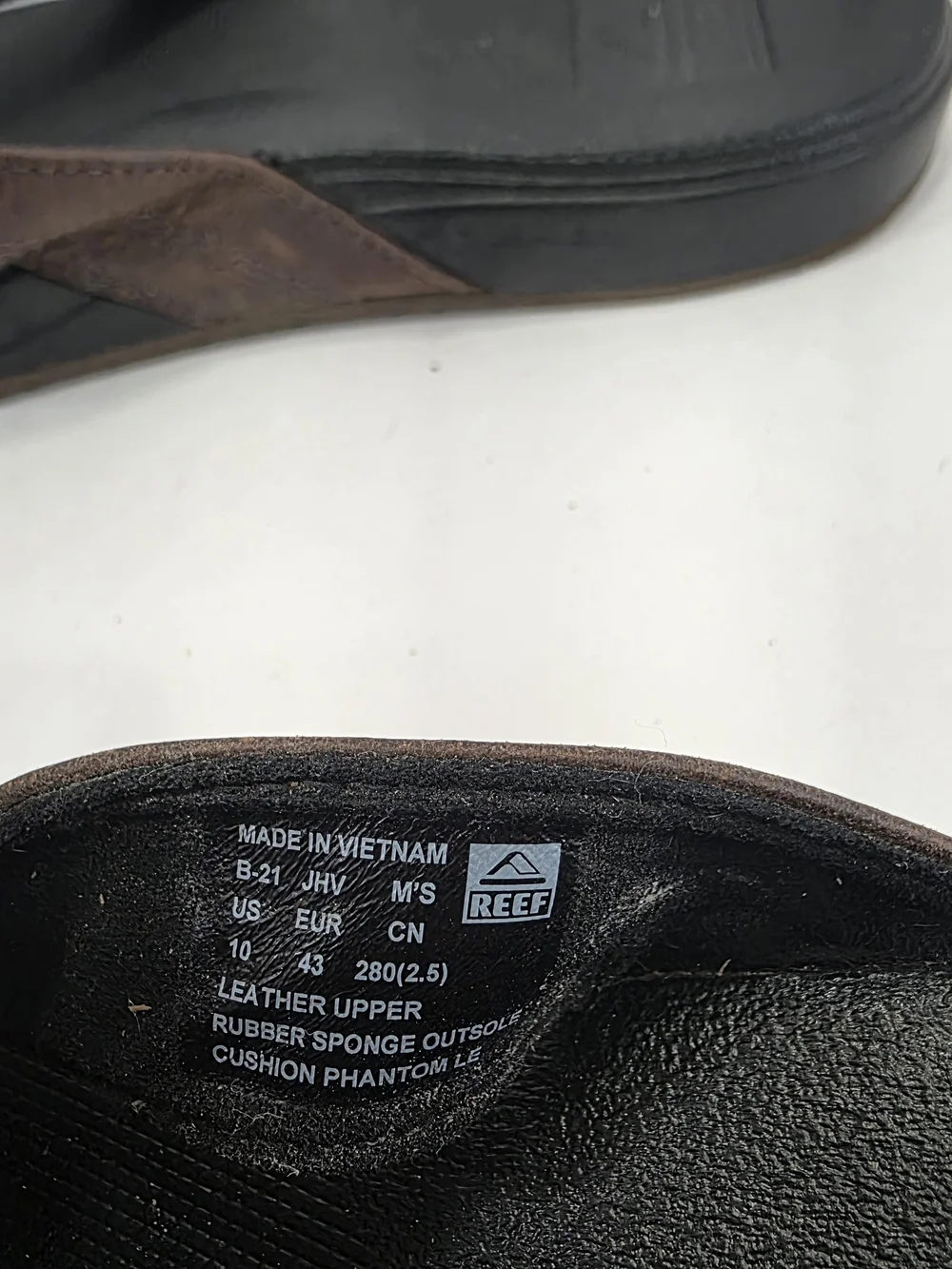 Reef Men's Black Footbed Brown Strap Flip Flop Sandals